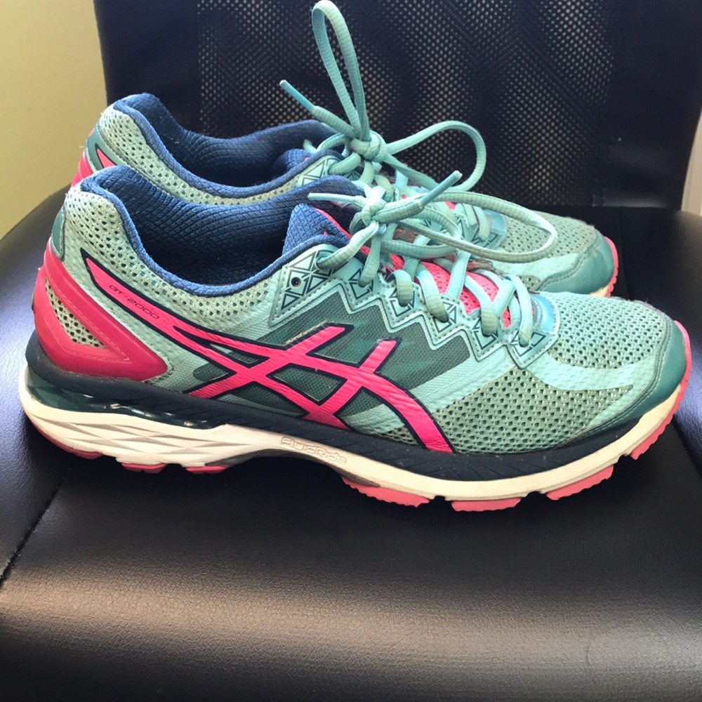 ASICS GT 2000 Running Shoes